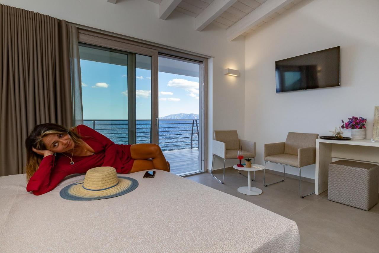 קאלה גונונה Hotel Caramare מראה חיצוני תמונה