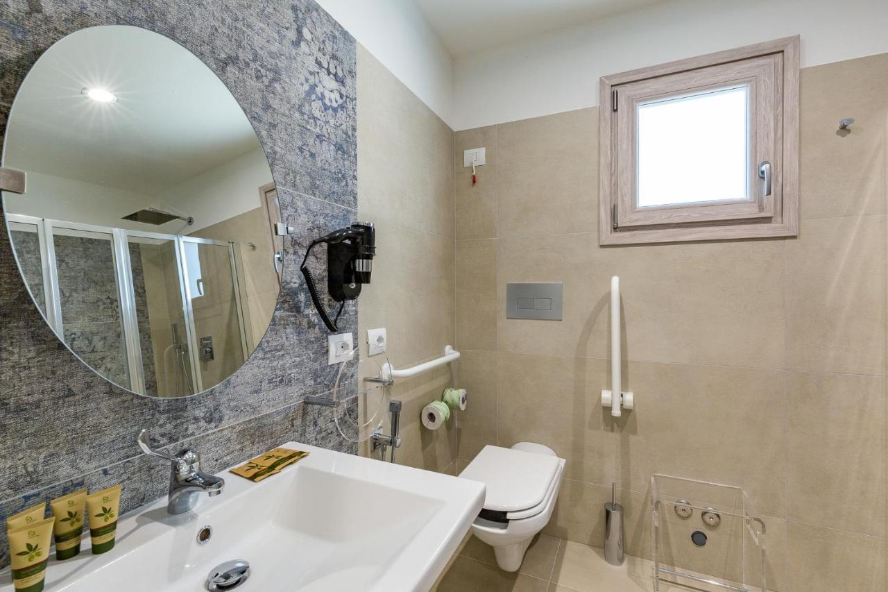 קאלה גונונה Hotel Caramare מראה חיצוני תמונה
