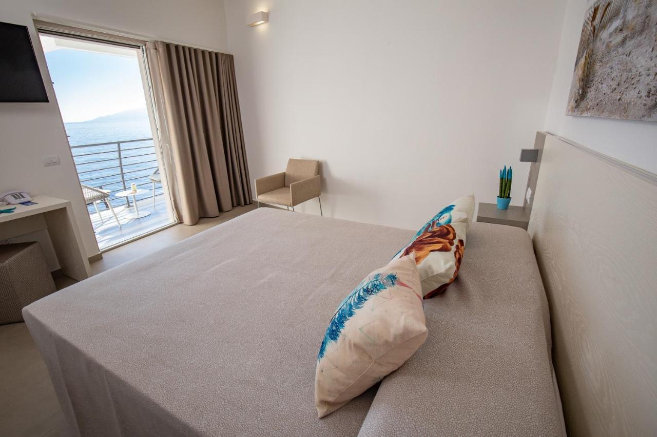 קאלה גונונה Hotel Caramare מראה חיצוני תמונה