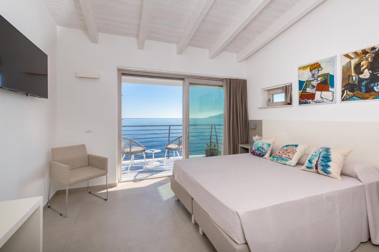 קאלה גונונה Hotel Caramare מראה חיצוני תמונה