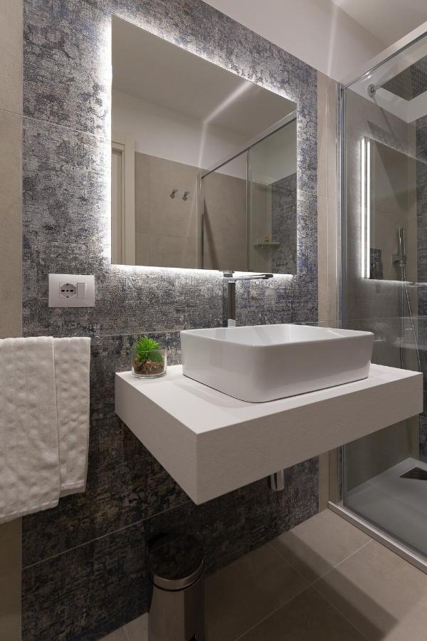 קאלה גונונה Hotel Caramare מראה חיצוני תמונה