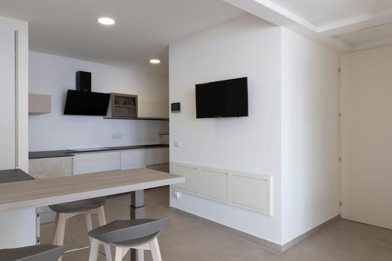 קאלה גונונה Hotel Caramare מראה חיצוני תמונה